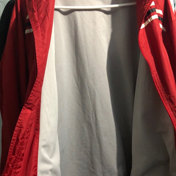 Adidas Wisconsin Badgers windbreaker - Picture 4 of 4